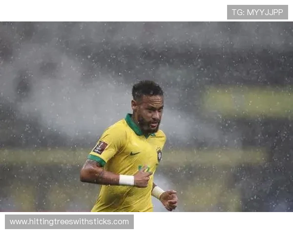 内马尔作为巴西足球偶像近期状态回暖表现稳健