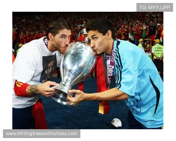 拉莫斯职业轨迹：从塞维利亚到巴黎圣日耳曼的辉煌征程