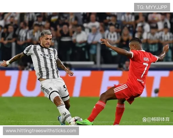 尤文图斯防守稳固但进攻乏力，攻守平衡问题逐步显现