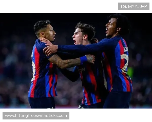 拉菲尼亚家里那阵仗，不是盖的，隔壁估计嫉妒哭了