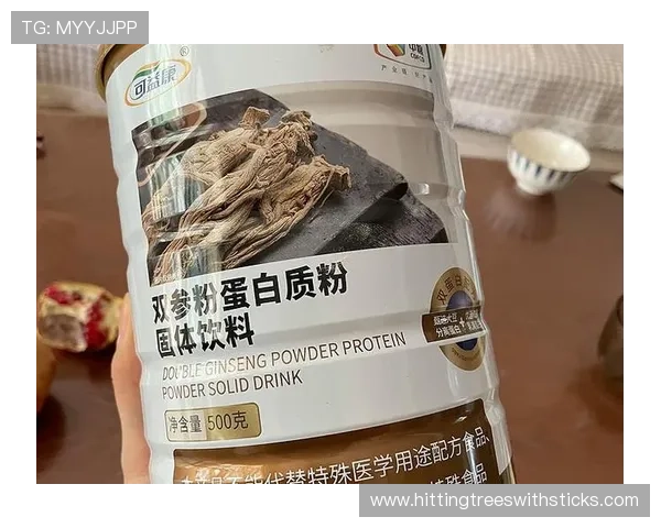 杨力维家的冰箱里塞满了蛋白粉，连饮料都按训练时间表冰着